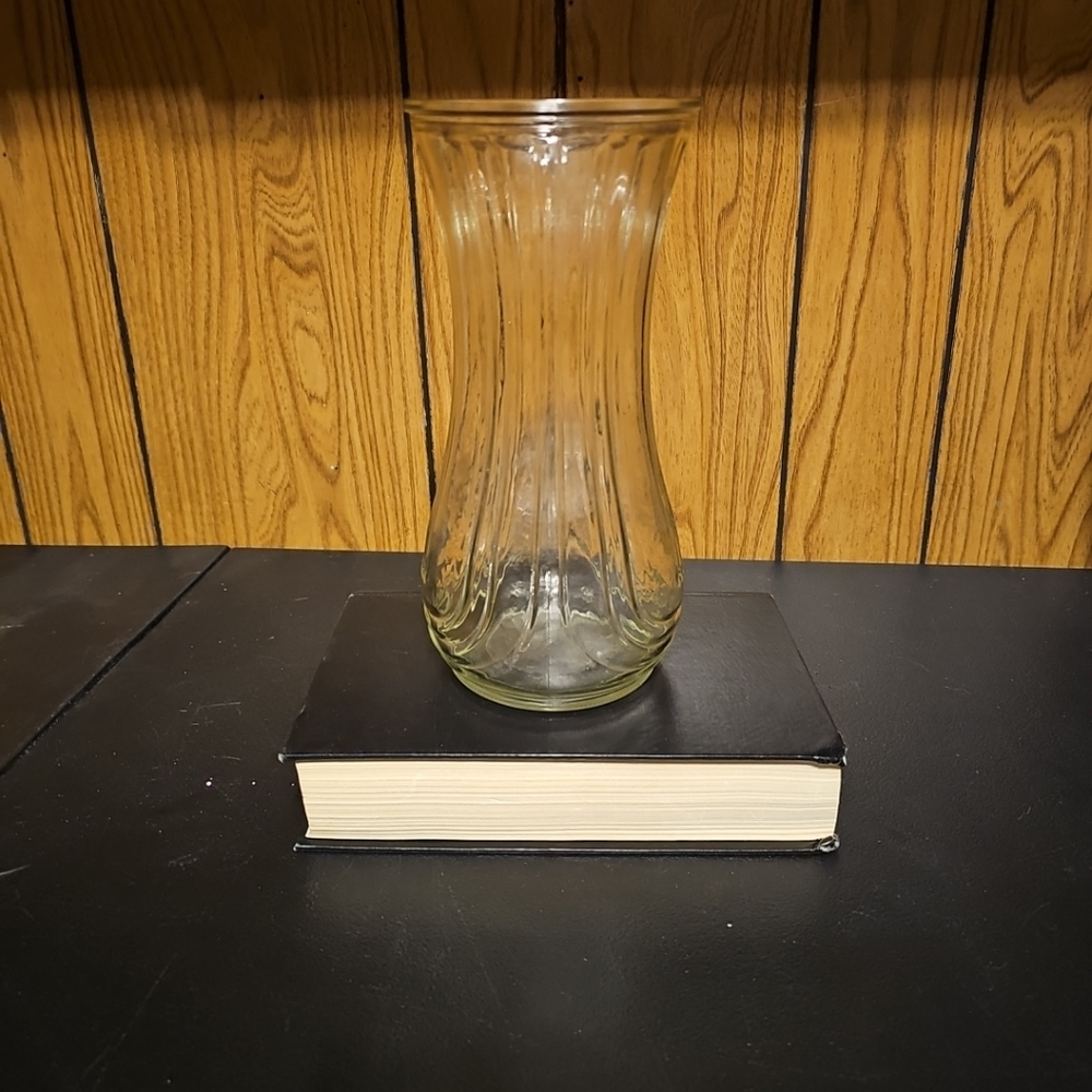 Hooser Vase Vintage flower vase